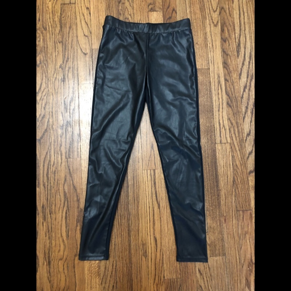 Faux leather leggings